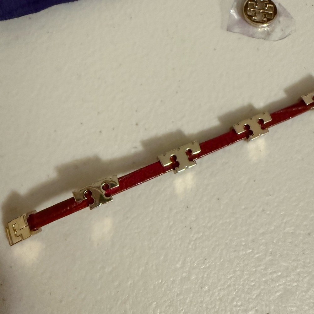 Tory Burch Red Leather Bracelet with Gold Logo Accents - Picture 5 of 5